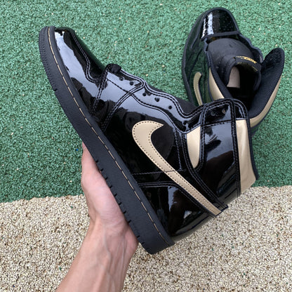 AJ1 High Metallic Gold