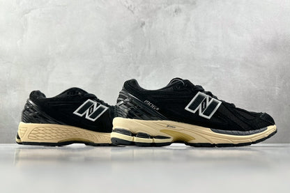 1906 Black Cream