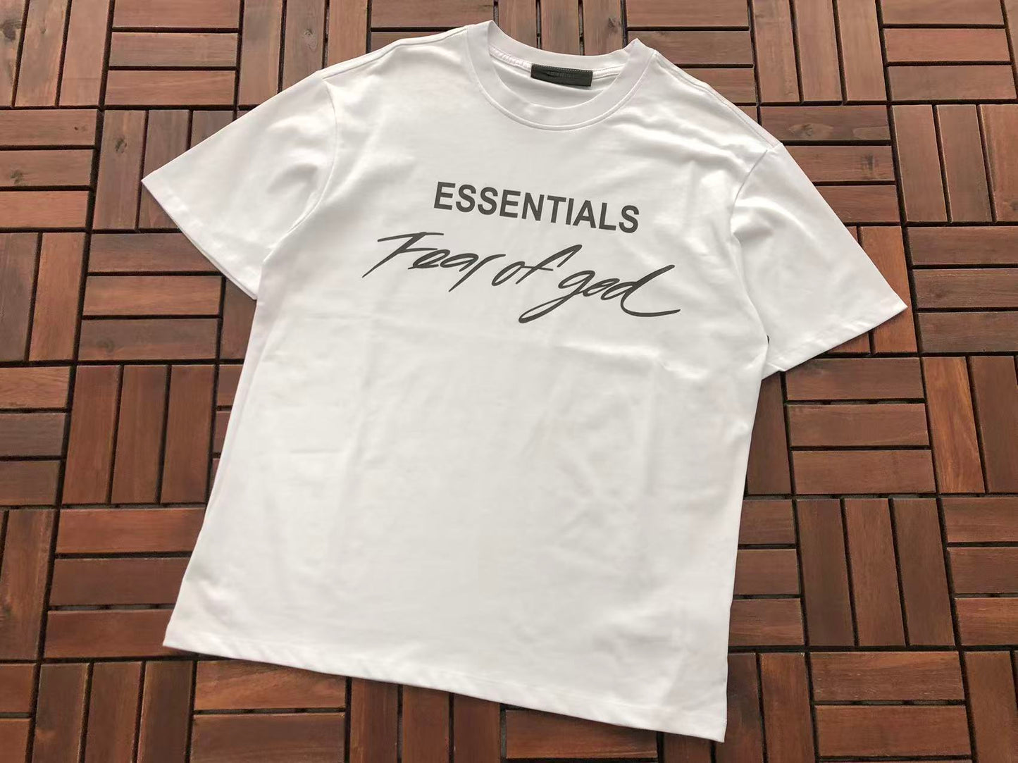 T-Shirts ESSENT