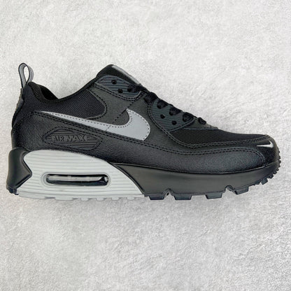 90 Black Metallic Silver Mini Swoosh