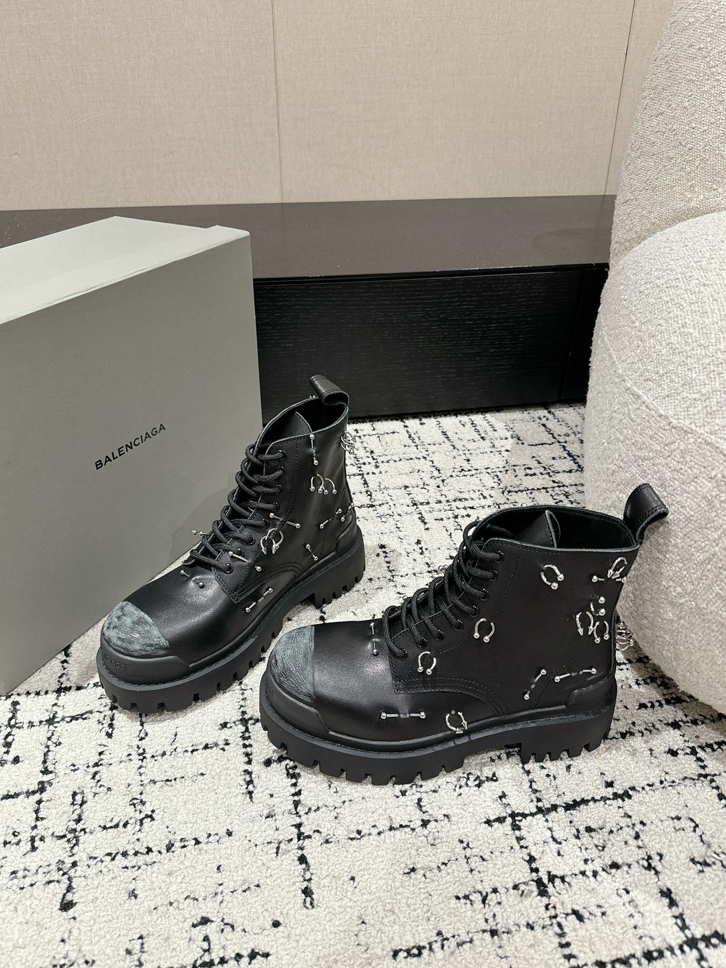 Bulldozer Boots
