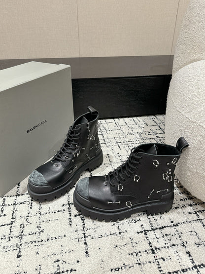 Bulldozer Boots
