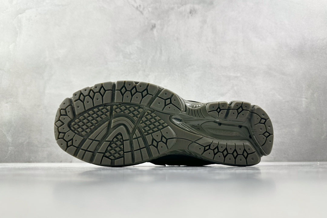 1906 Olive Shadow