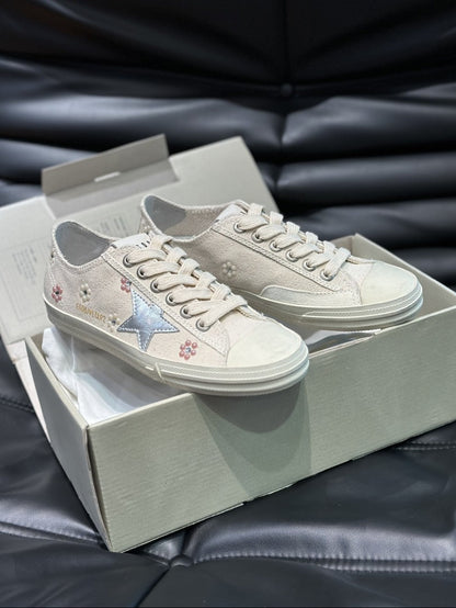 GDGS V-Star White Body Silver Star