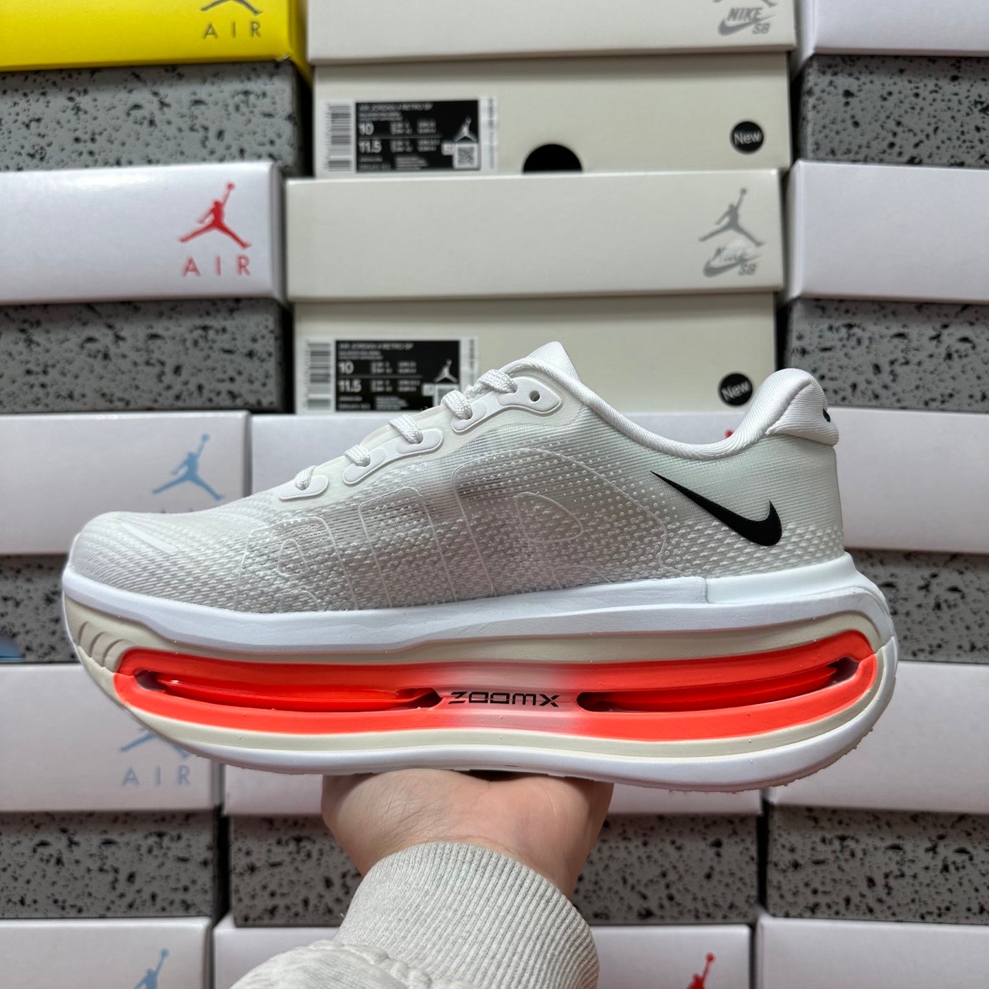 Vomero Premium White/Laranja