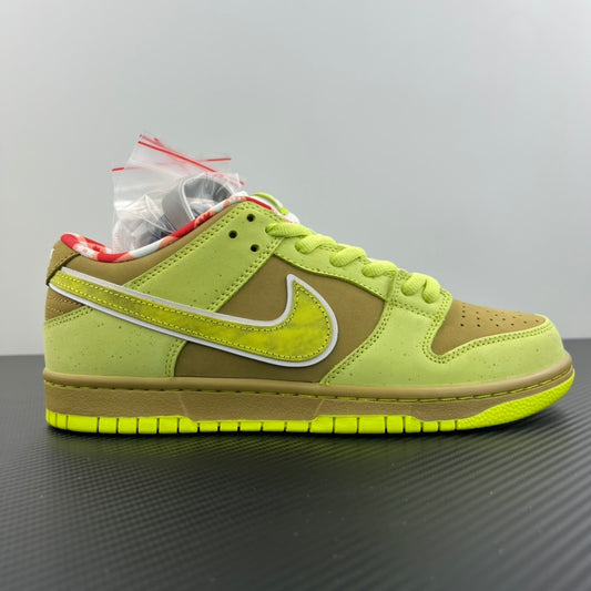 Dunk SB Volt Lobster