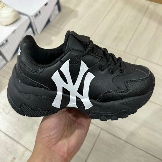 MLB Big Ball Chunky Dia Monogram Black