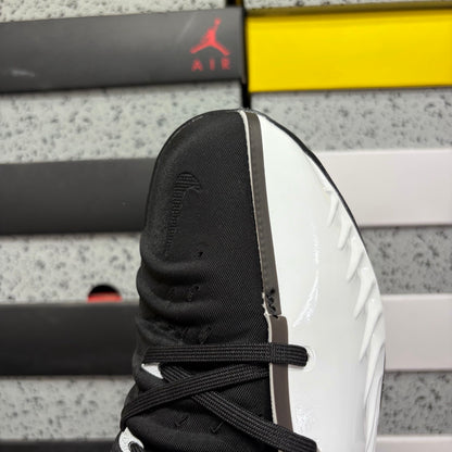 Basquetebol NK G.T Cut 4 Black/White