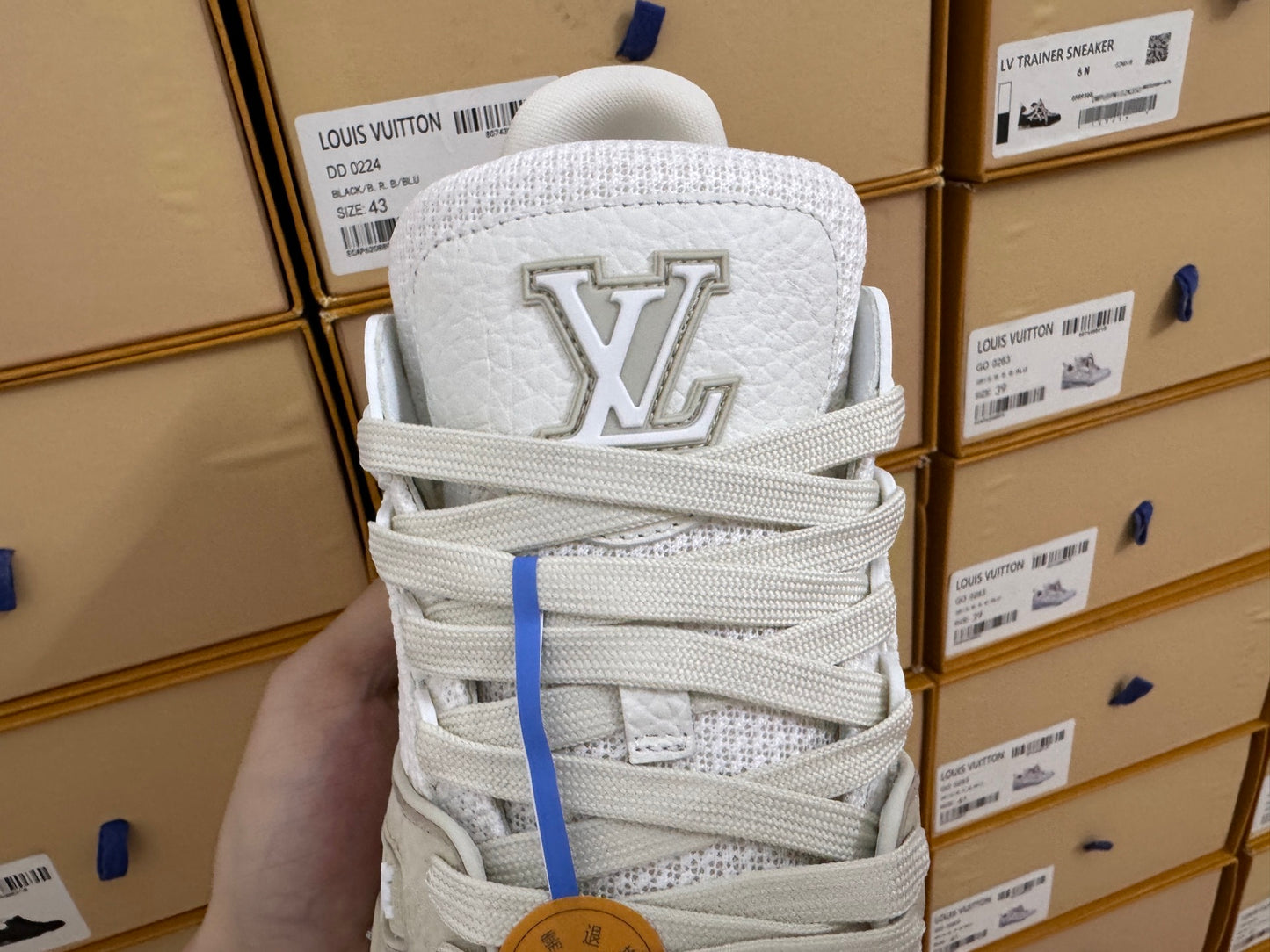 Trainer Beige and White