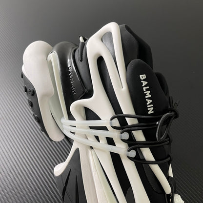 Balmain Unicorn Black White