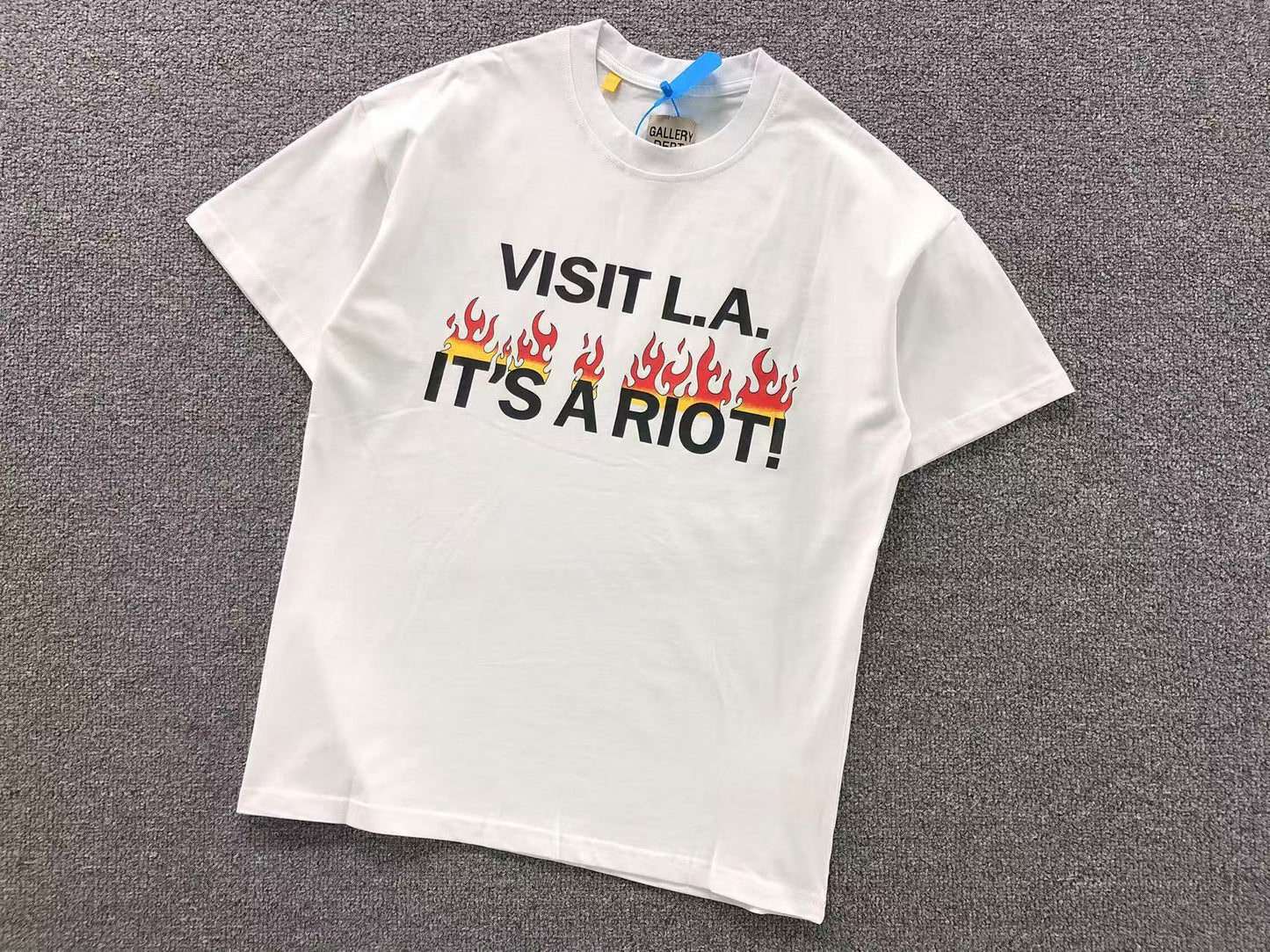 T-shirt GALLERY DEPT