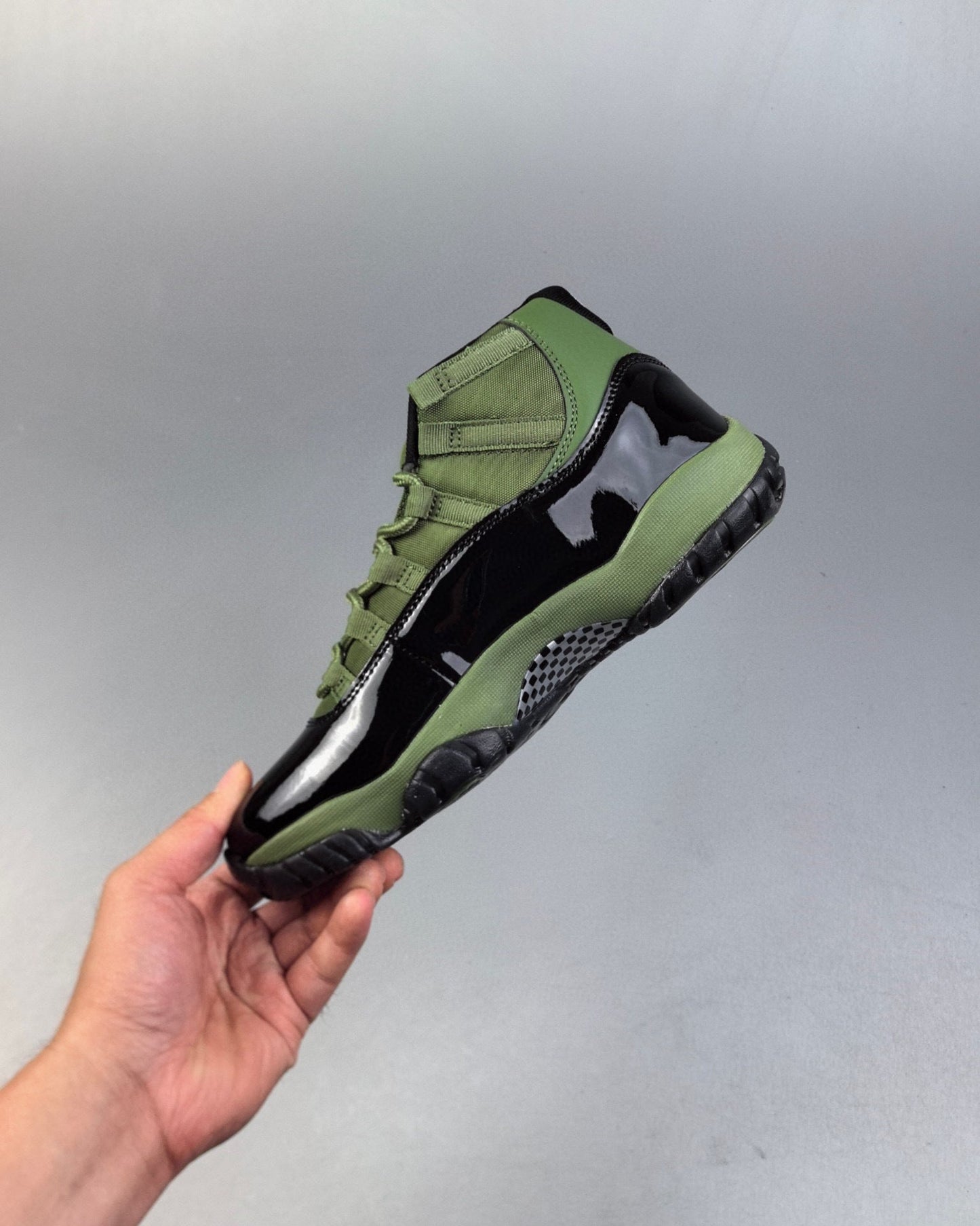 AJ11 Retro High Green and Black