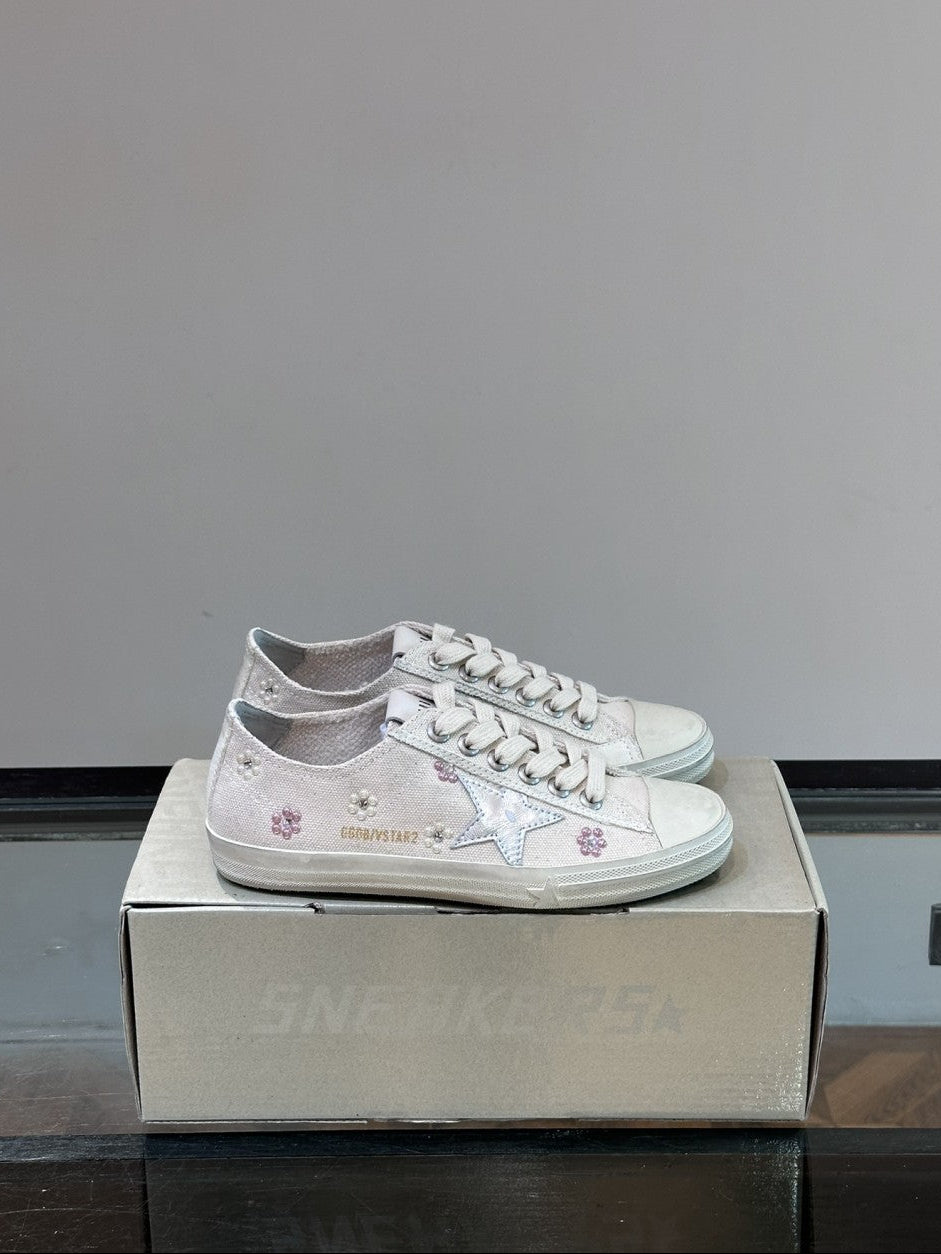 GDGS V-Star White Body Silver Star