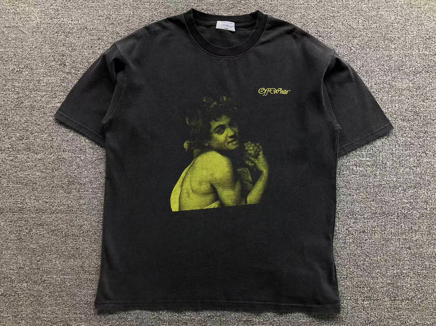 T-shirt Off
