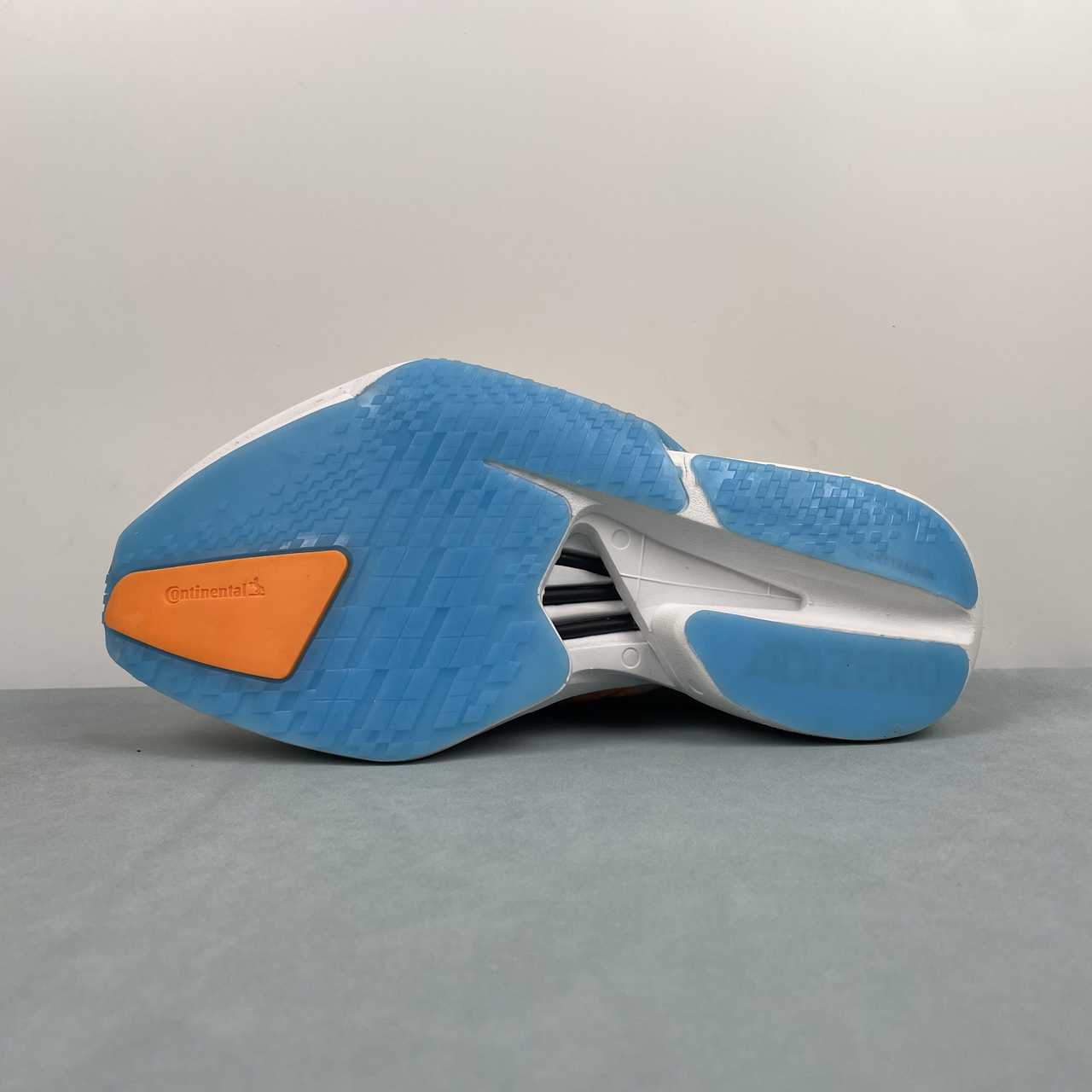 Adios Pro 4 Mandarin Ducks