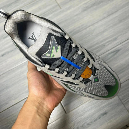 LV Runner Tatic