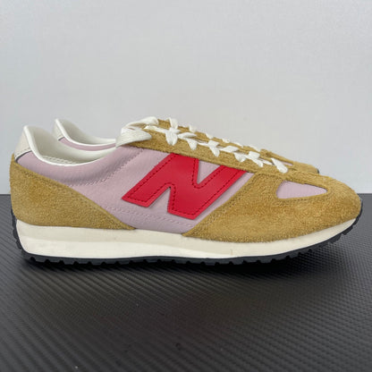 471 Brown Pink Red