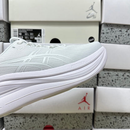 GEL-NIMBUS 28 WHITE