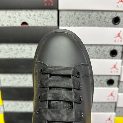 Alexander McQueen Gold Black