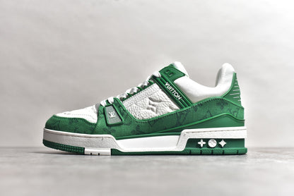 Trainer White and Green