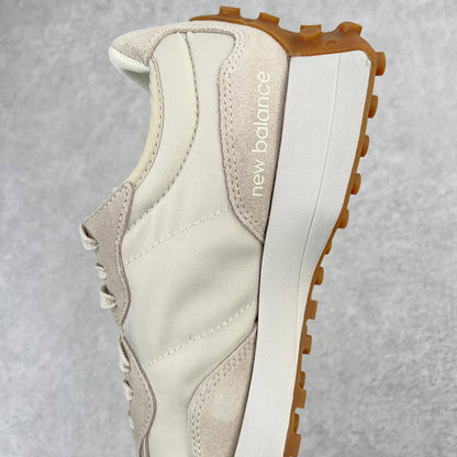 327 Creme e Verde