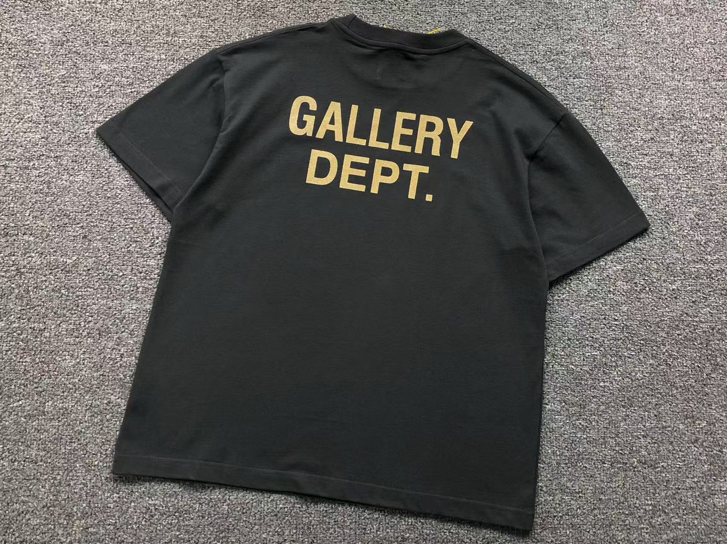 T-shirt GALLERY DEPT