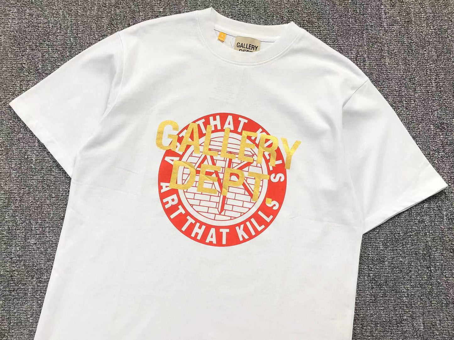 T-shirt GALLERY DEPT
