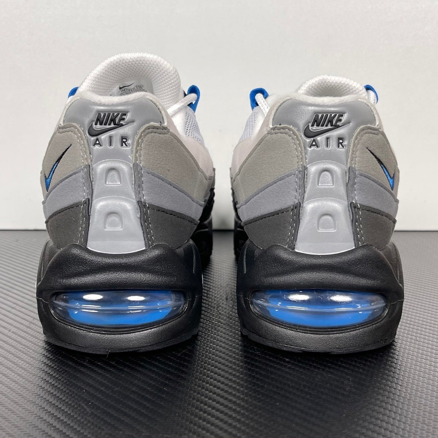 95 BlueGrey Black