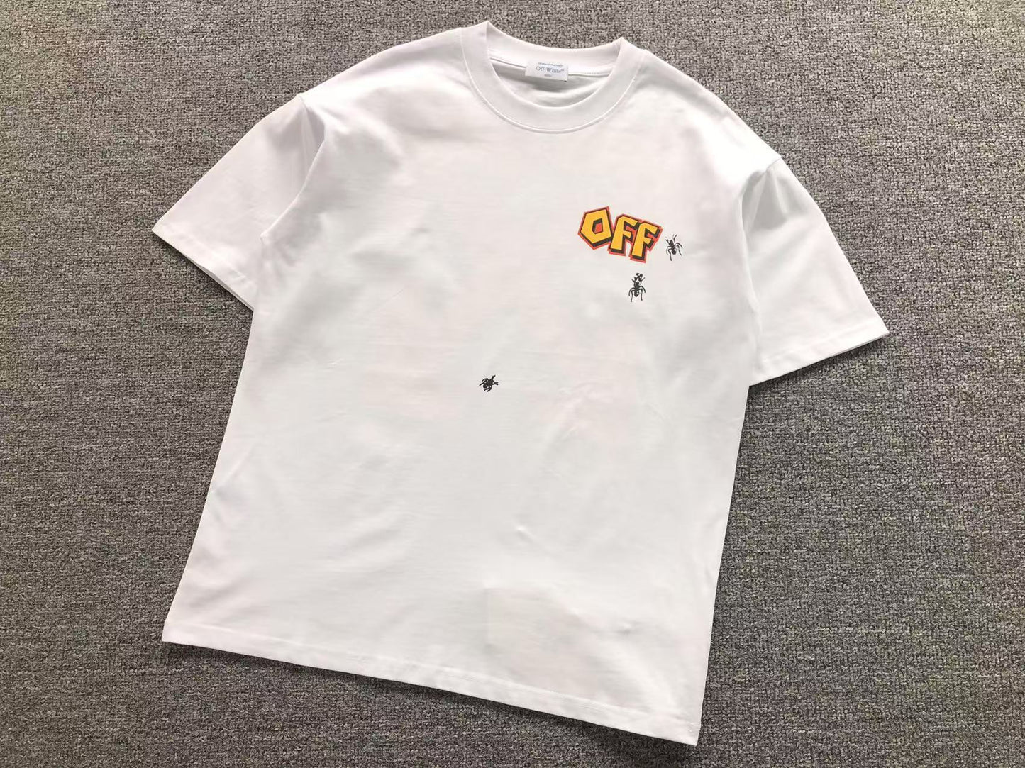 T-shirt Off