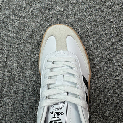 Sambae W White Black