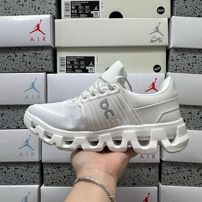 Cloudswift 4 White