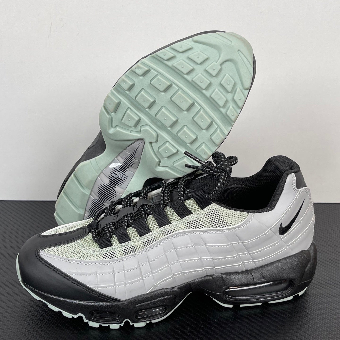 95 Fog Black