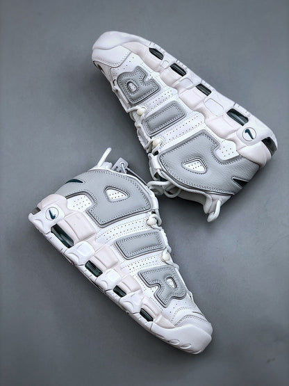 Uptempo Dust/White.