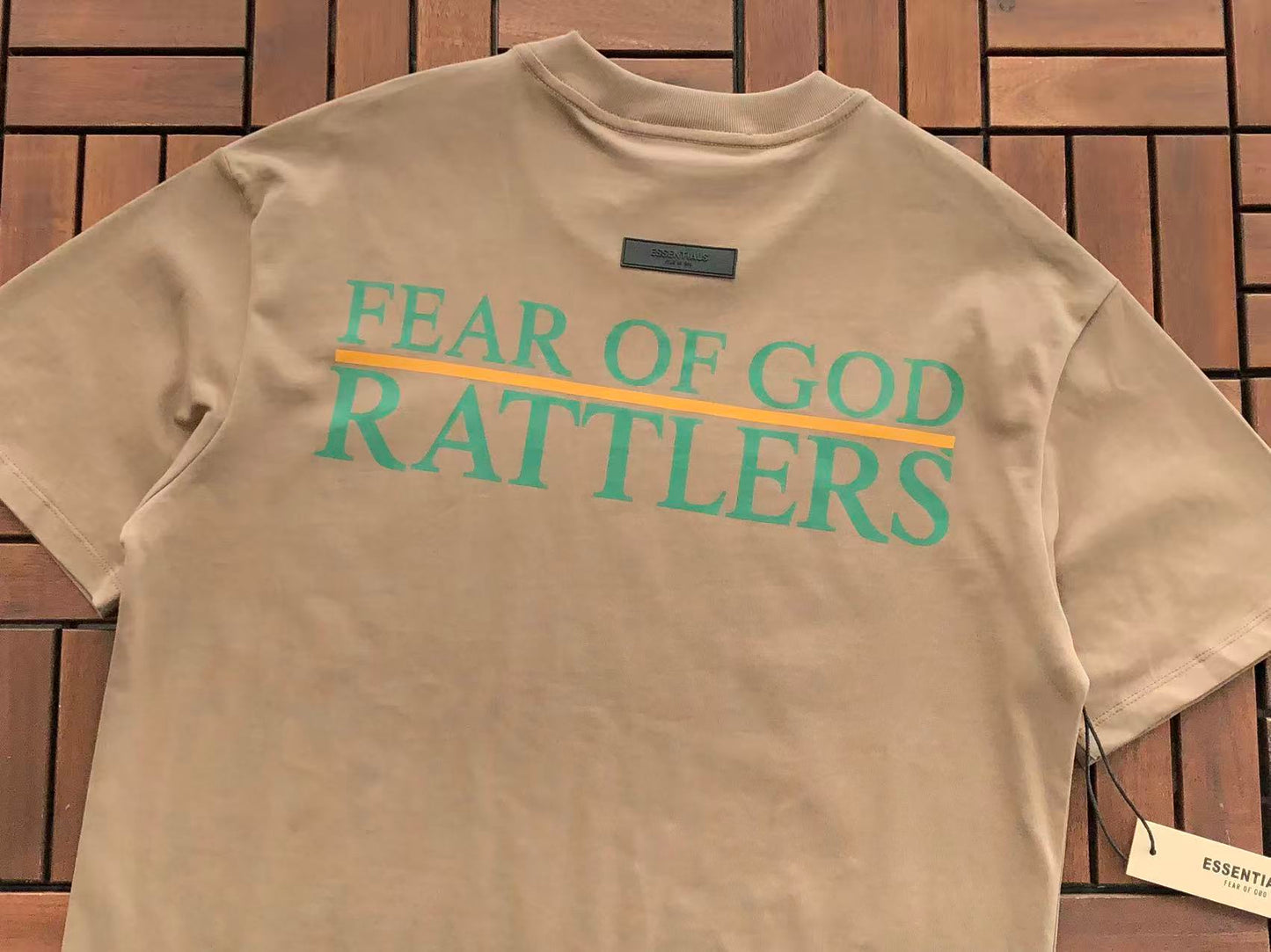 T-Shirts ESSENT
