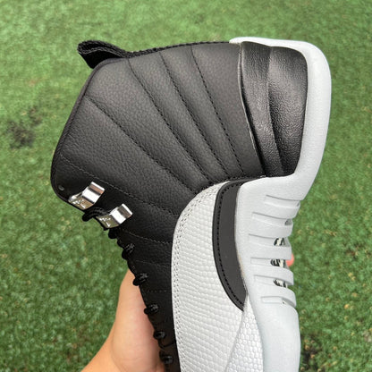12 Fog Grey Black