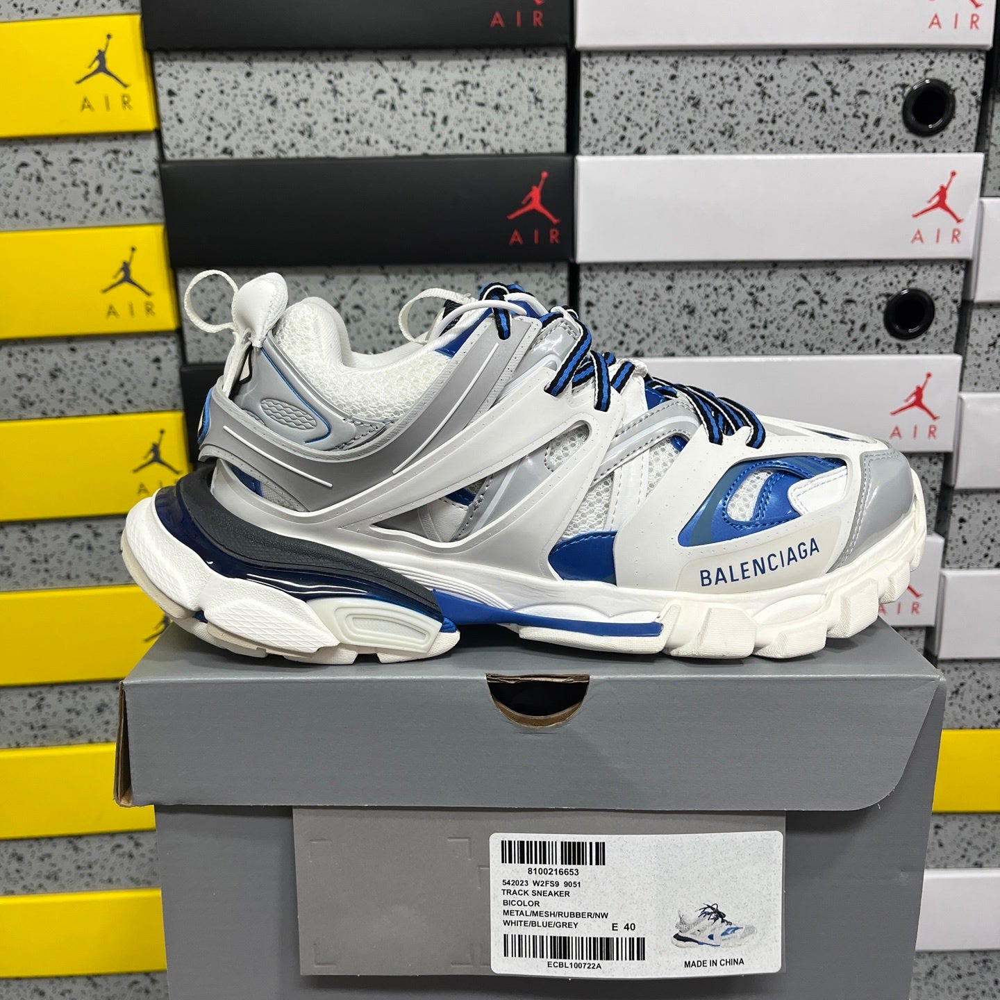 BLG Track White Blue