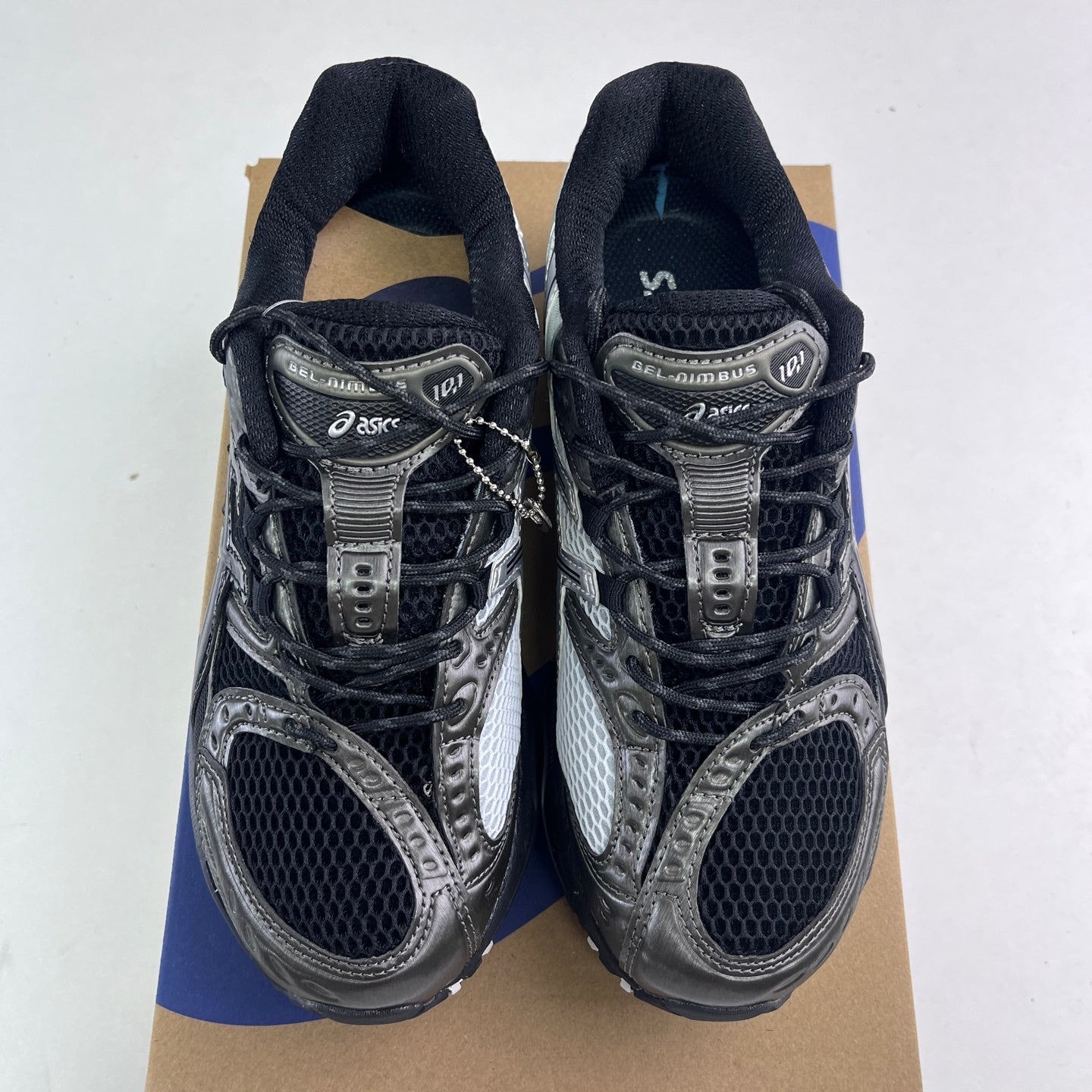 GEL-NIMBUS 10.1 Black/DarkGrey
