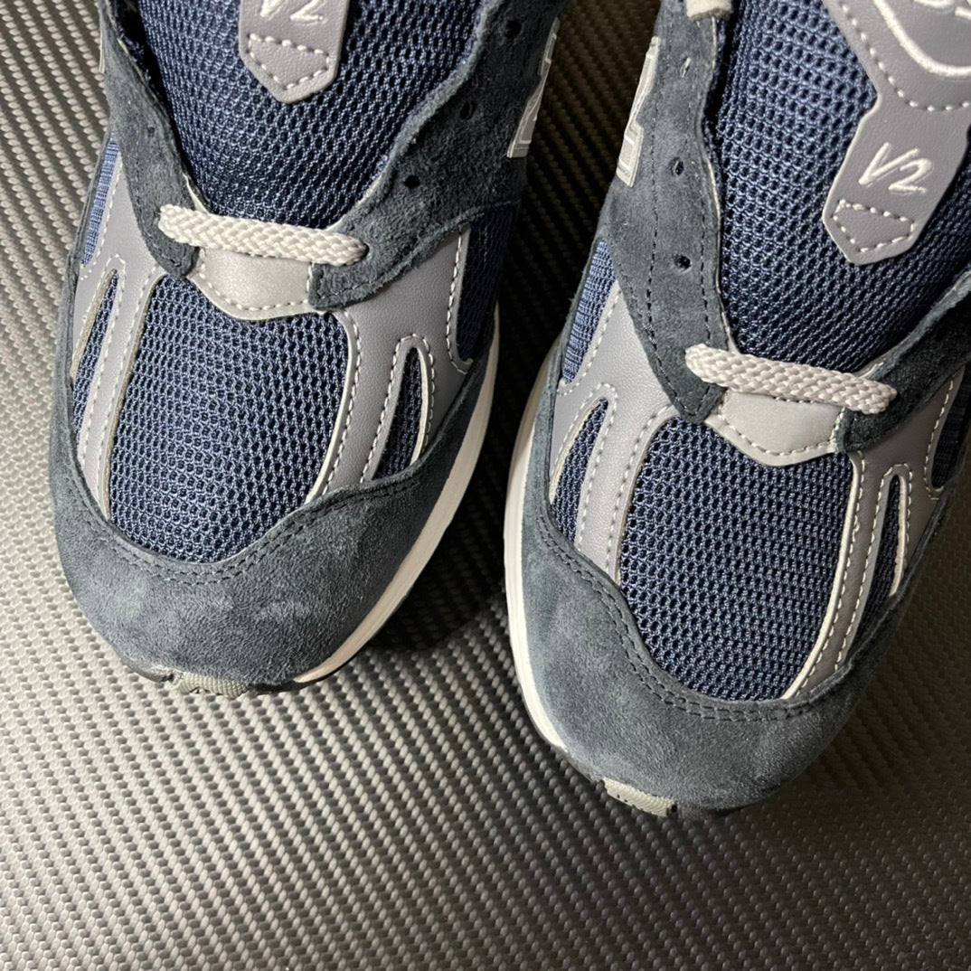 990 Navy Suede