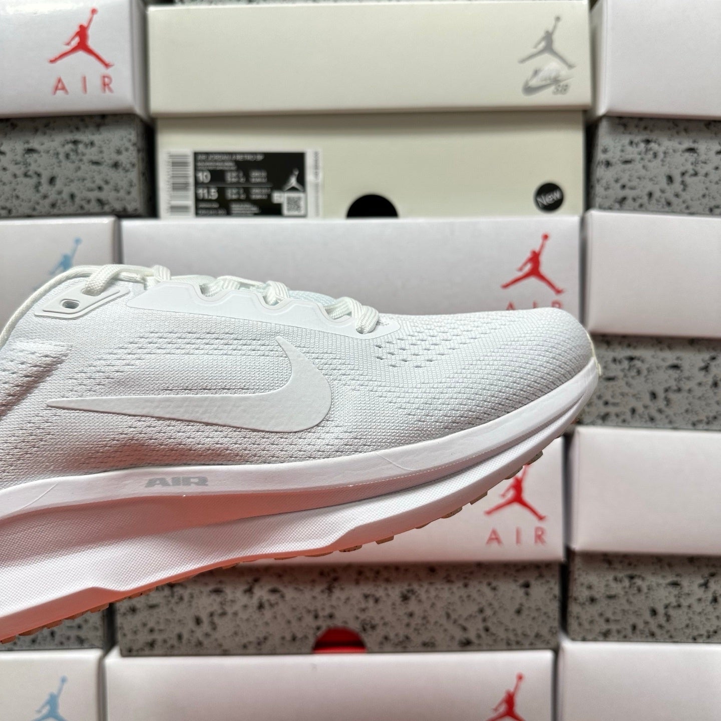 Winflo 11 White