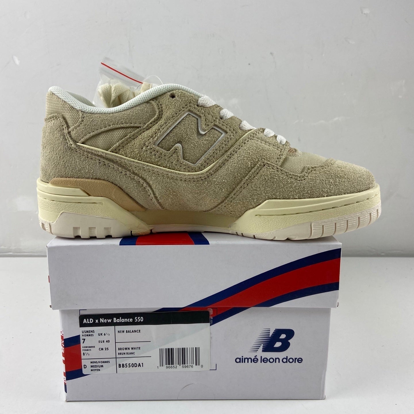 550 Aimé Leon Dore Taupe Suede
