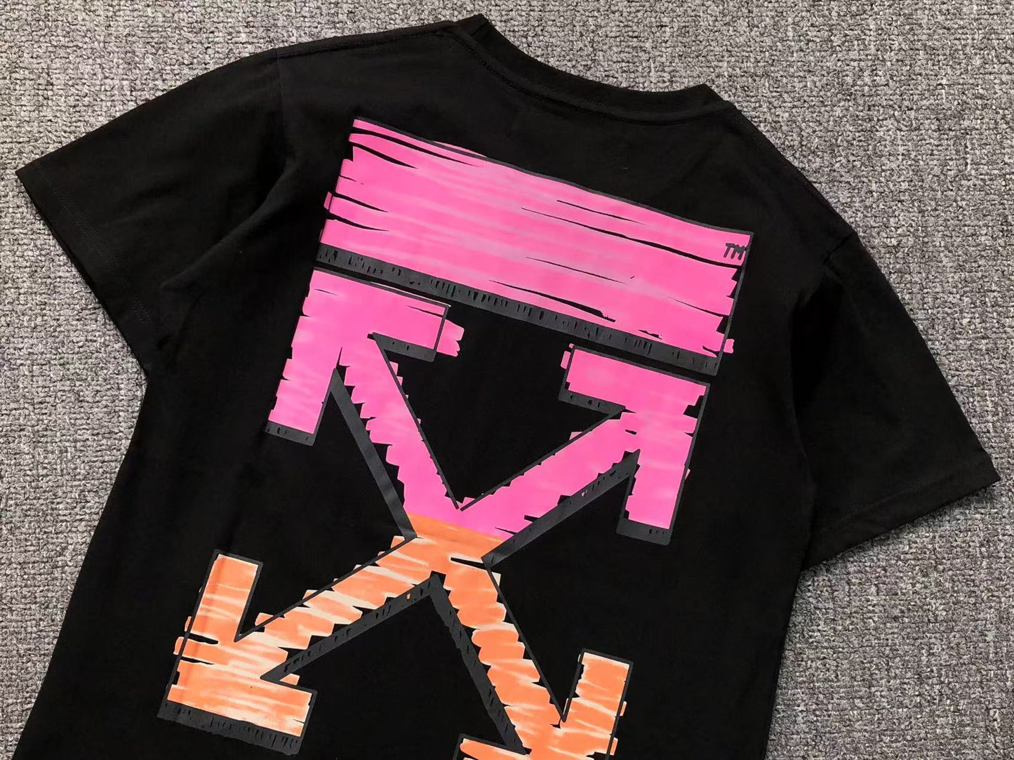 T-shirt Off