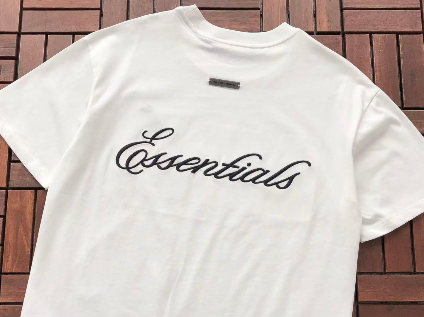T-Shirts ESSENT