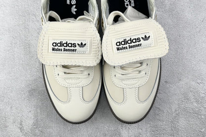 Samba Studded Pack