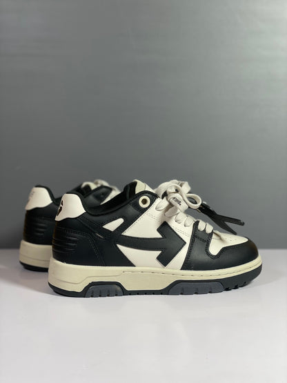 Out Of Office Cream Black