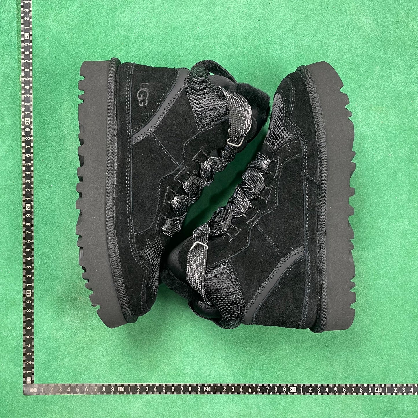UGG Lowmel