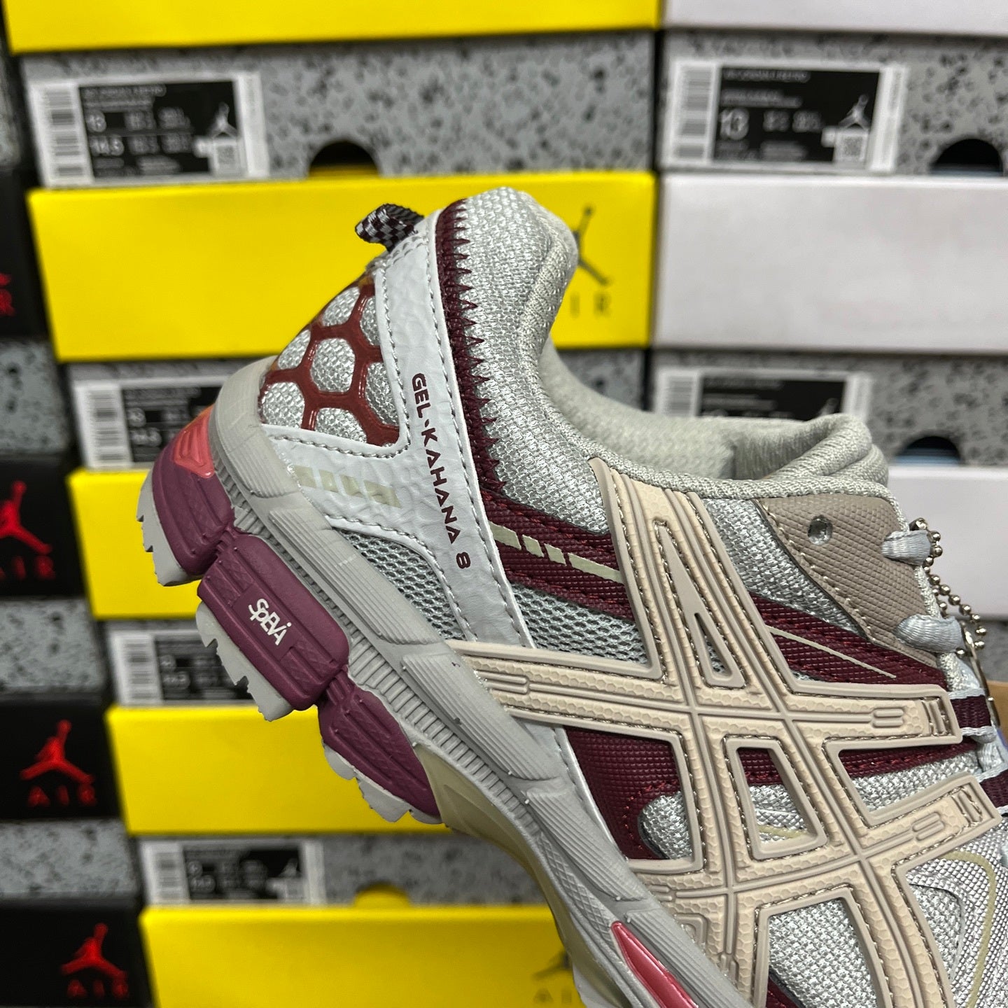 GEL-KAHANA 8 Grey and Bordoux