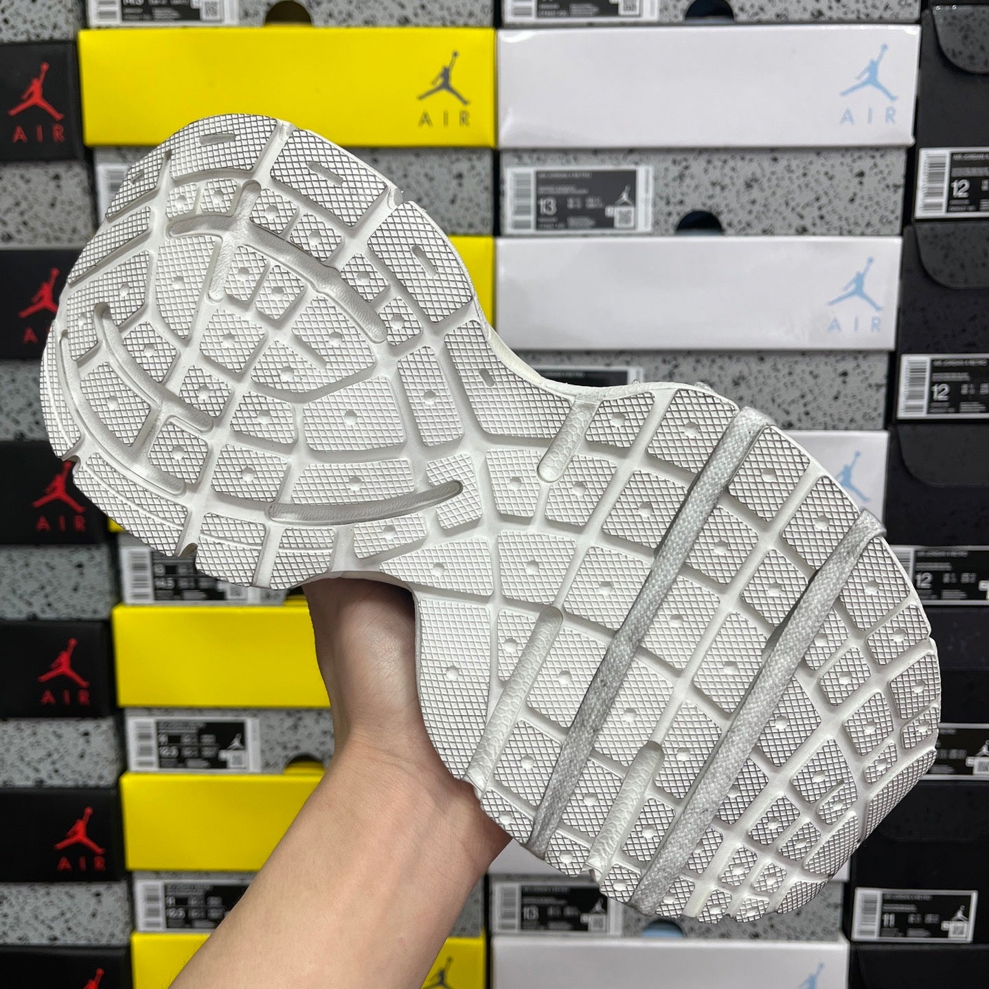 BLG 3XL White Black
