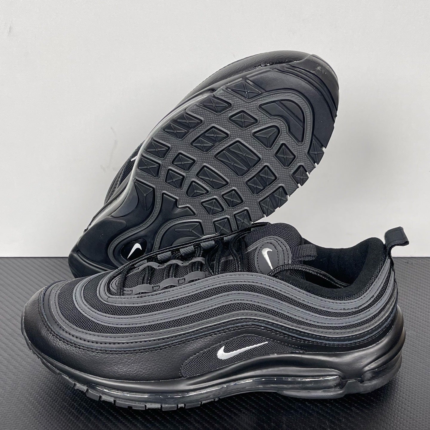 97 Full Pure Black