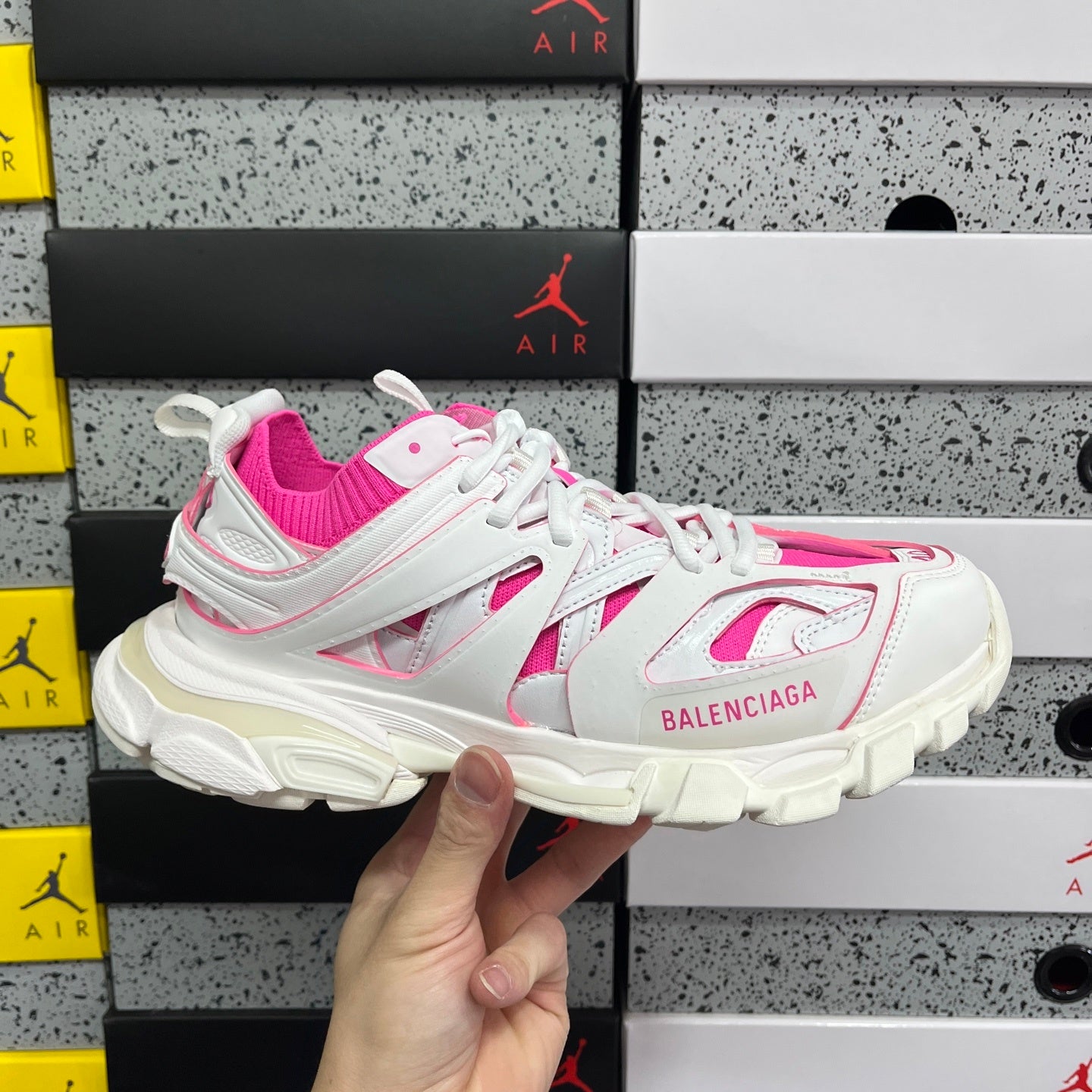 BLG Track White Pink