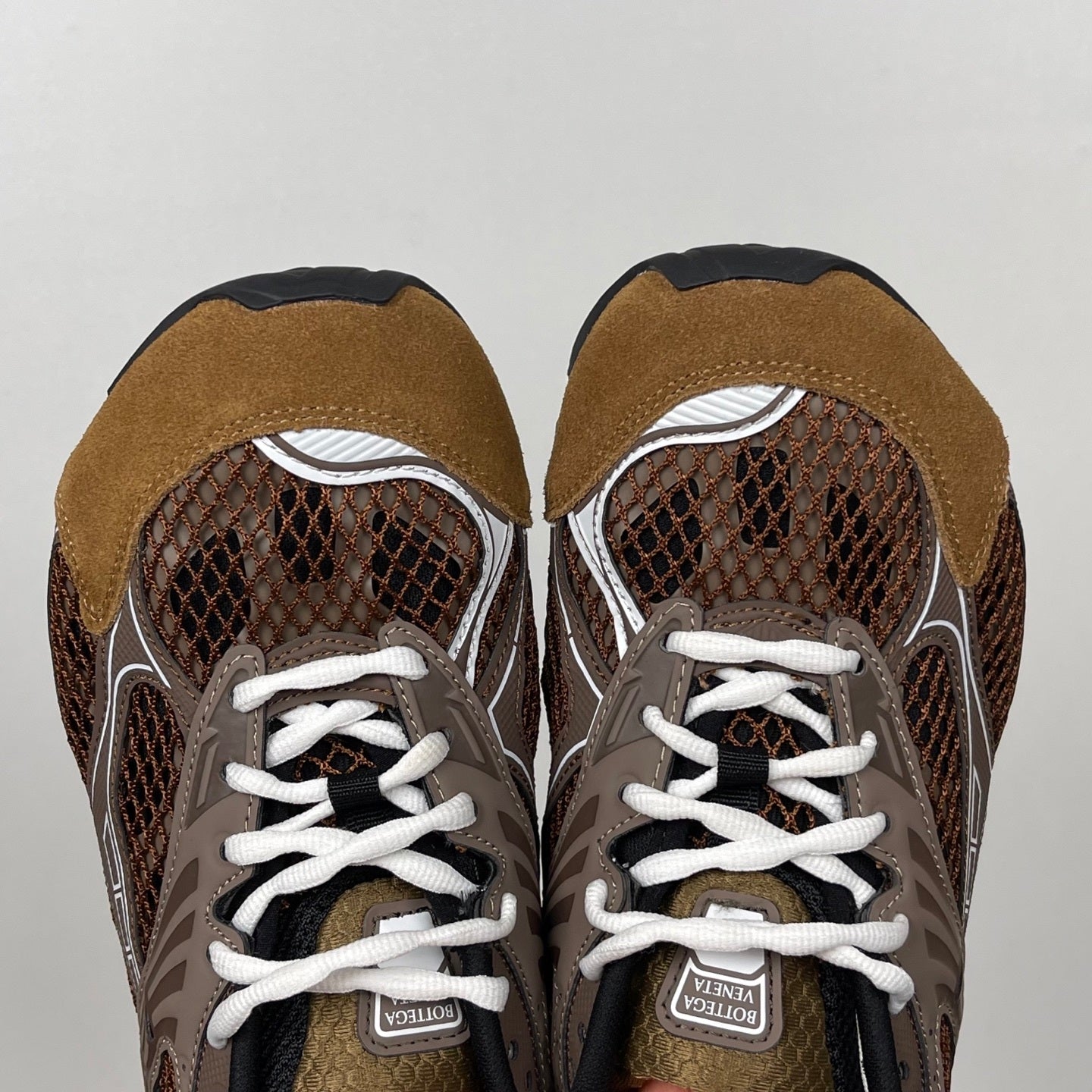BV Orbit Star Anise Pinecone